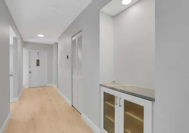 3rd image of 3113 Kingswood Ter, Boca Raton, FL 33431 | MLS# R11164563