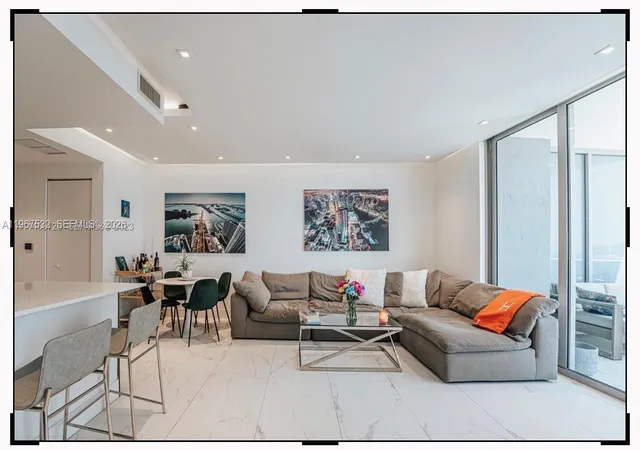 Homes for sale in Miami, FL | 488 Ne 18Th St #4304, Miami, FL 33132 | MLS# A11967532