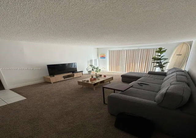 2nd image of 488 Nw 165Th St Rd #B614, Miami, FL 33169 | MLS# A11967783