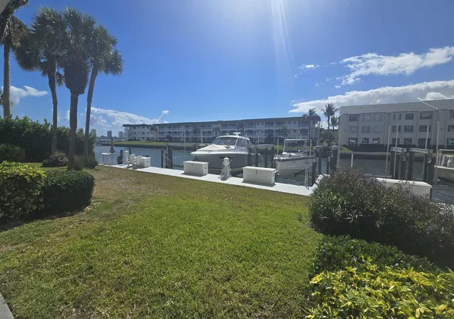 Homes for sale in North Palm Beach, FL | 104 Paradise Harbour Blvd, North Palm Beach, FL 33408