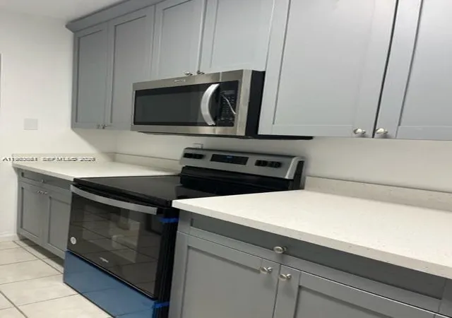 3rd image of 1420 Atlantic Shores Blvd #237, Hallandale Beach, FL 33009 | MLS# A11963561