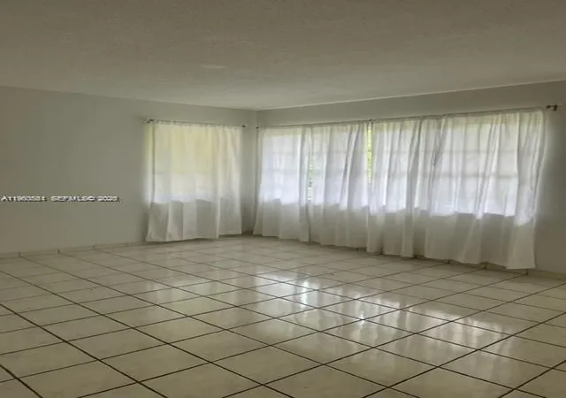 4th image of 1420 Atlantic Shores Blvd #237, Hallandale Beach, FL 33009 | MLS# A11963561