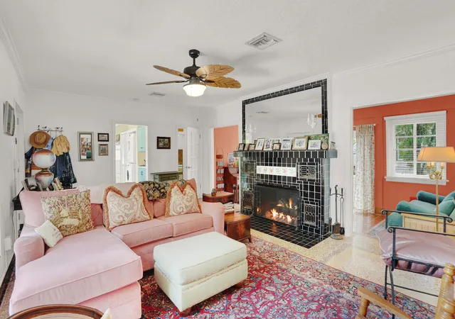 3rd image of 417 N 12Th Ave N, Lake Worth Beach, FL 33460 | MLS# R11164902