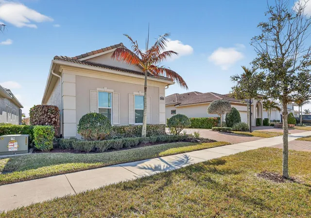 Homes for sale in Port Saint Lucie, FL | 8639 Sw Flutto Wy, Port Saint Lucie, FL 34987 | MLS# F10551987