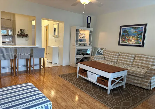 2nd image of 801 Atlantic Shores Blvd #206, Hallandale Beach, FL 33009 | MLS# A11968343