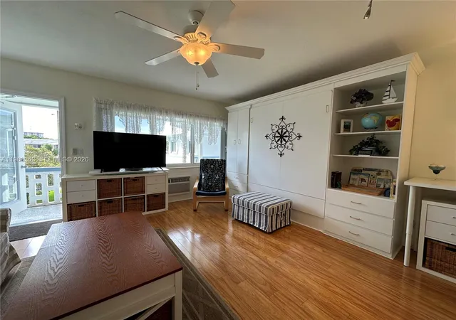 3rd image of 801 Atlantic Shores Blvd #206, Hallandale Beach, FL 33009 | MLS# A11968343