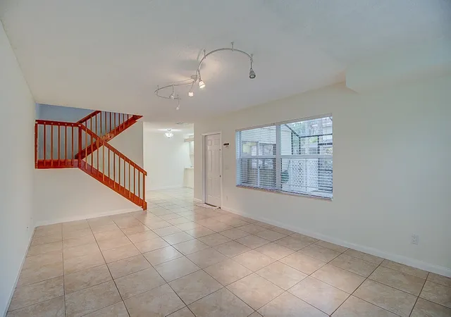 Photo 4 of Townhouse for sale at 44 Essex Ct #B, Royal Palm Beach, FL 33411 | MLS# R11164967 | Listing updated on 2026-09-23