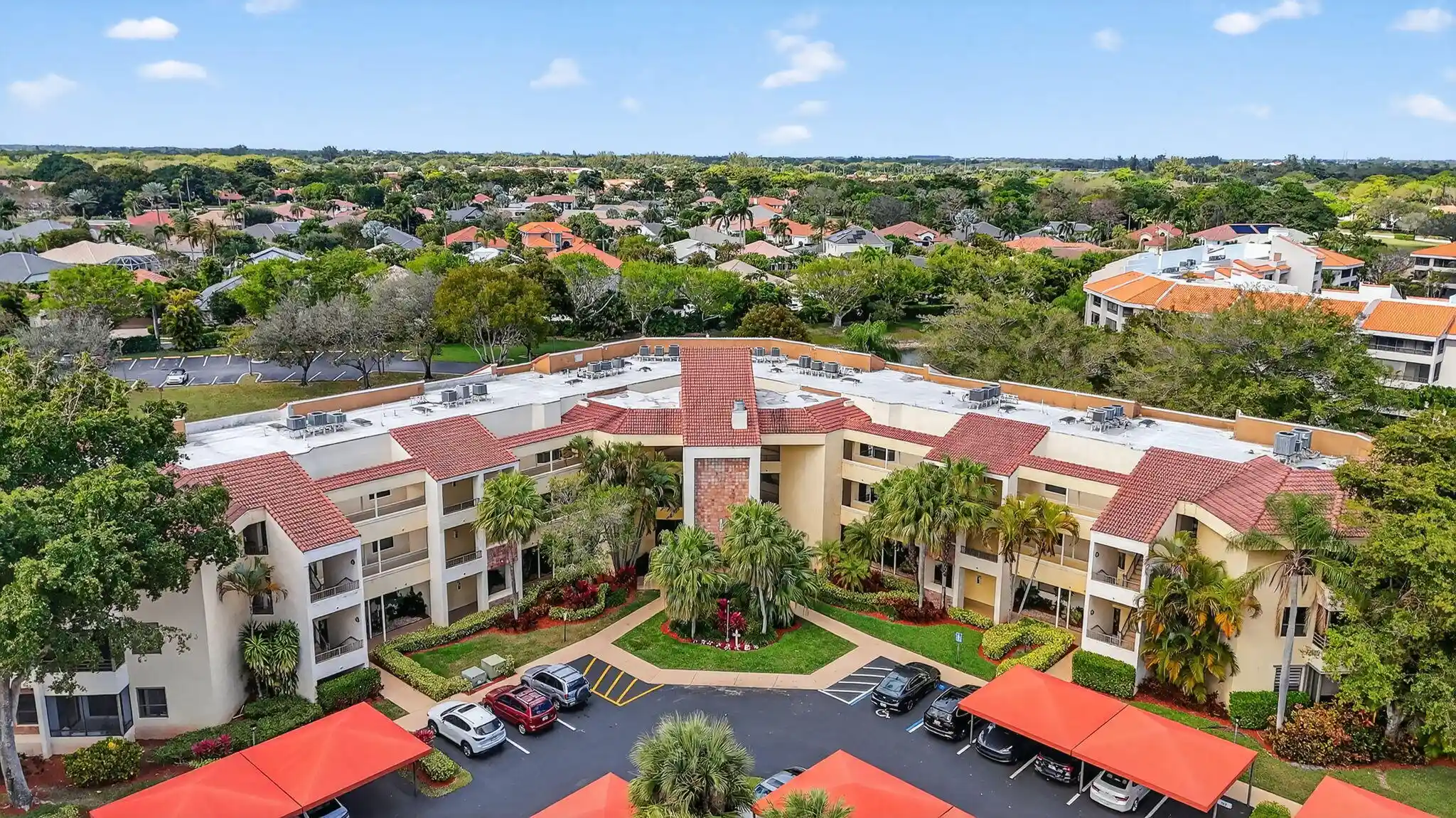 Listing Photo 1 - Condo for sale in 7535 La Paz Blvd located at 7535 La Paz Blvd, Boca Raton, FL 33433 - Unit #301
