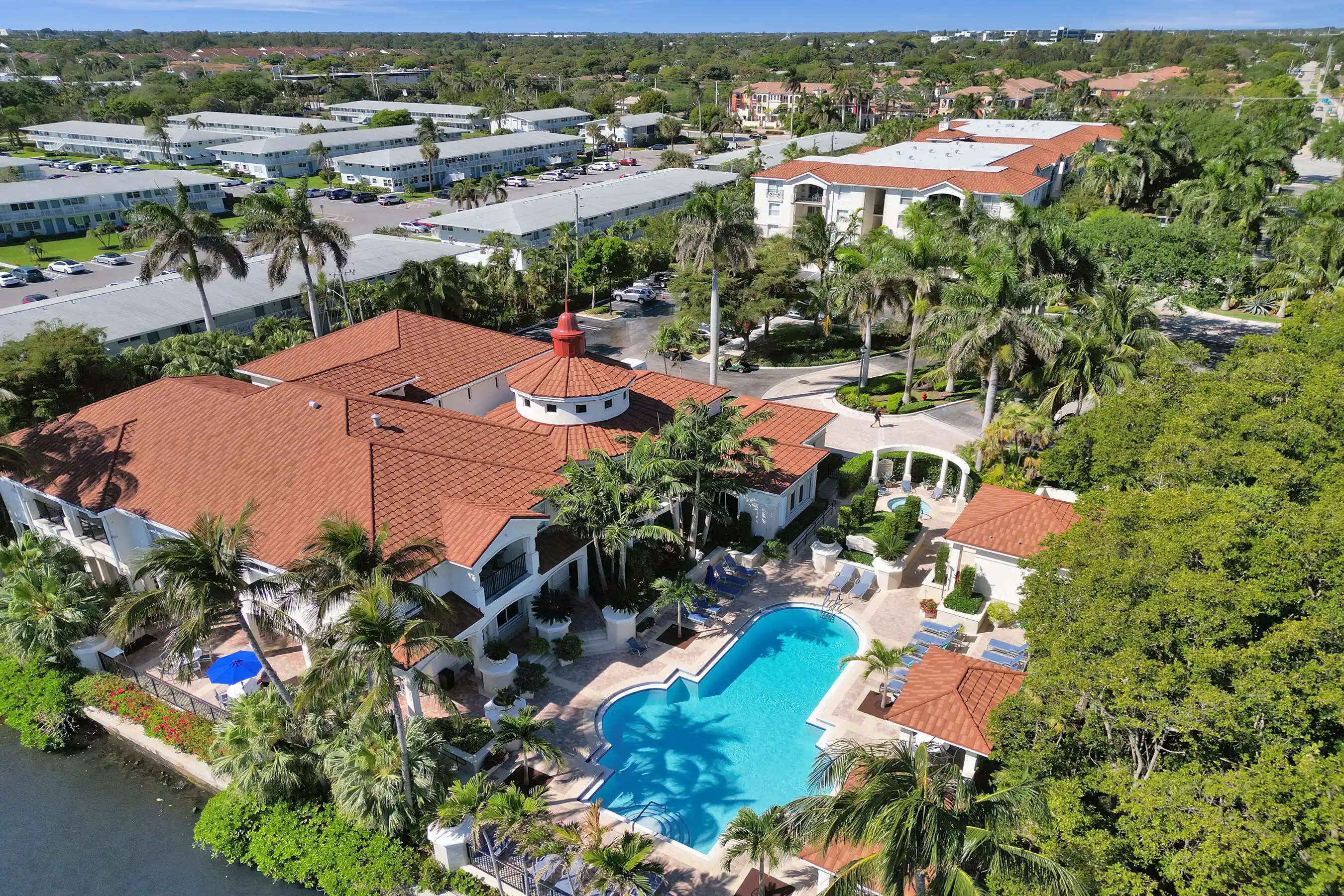 Photo 1 of Condo for sale at 2113 Tuscany Way, Boynton Beach, FL 33435 | MLS# R11164992 | Listing updated on 2026-10-20