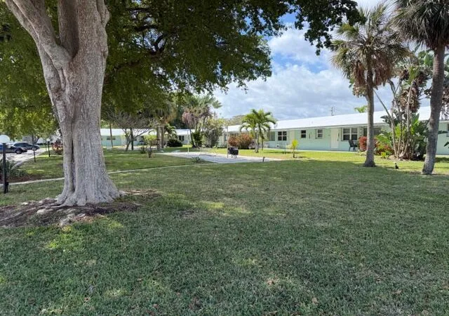 2nd image of 3801 Ne 22nd Ter #12, Lighthouse Point, FL 33064 | MLS# R11164995