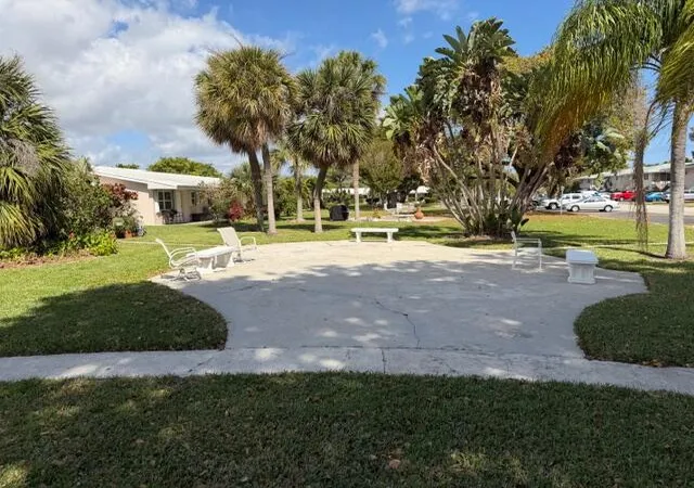 4th image of 3801 Ne 22Nd Ter, Lighthouse Point, FL 33064