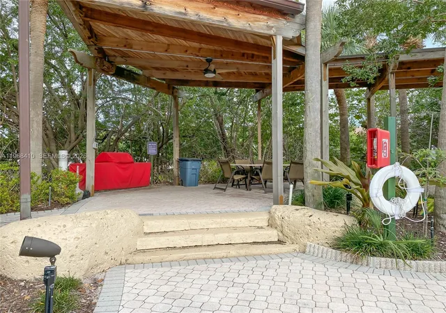2nd image of 3400 Ne 192Nd St, Ojus, FL 33180