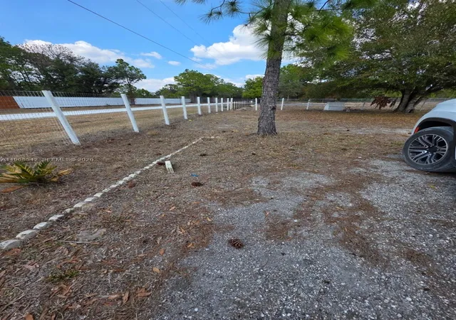 5th image of 555 S Lindero St, Clewiston, FL 33440 | MLS# A11968542