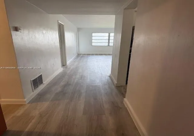 1st image of 1400 Ne 191St St #308, Miami, FL 33179 | MLS# A11968958