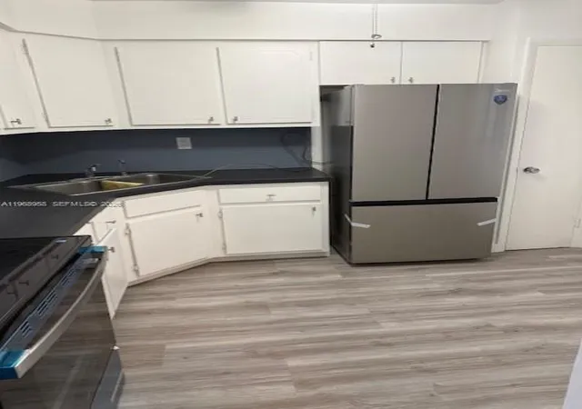 5th image of 1400 Ne 191St St #308, Miami, FL 33179 | MLS# A11968958