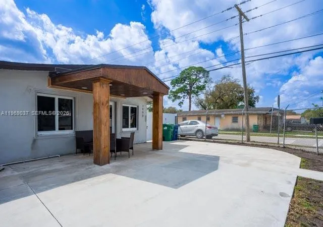 Homes for sale in Miami Gardens, FL | 1990 Nw 154Th St, Miami Gardens, FL 33054 | MLS# A11969037