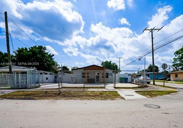 Homes for sale in Miami Gardens, FL | 1990 Nw 154Th St, Miami Gardens, FL 33054 | MLS# A11969037