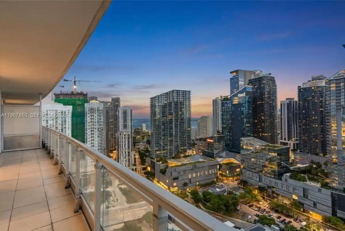 Condo for sale at 92 SW 3rd Street #3804, Miami, FL 33130 | MLS# A11967850 | Listing updated on 2026-10-19