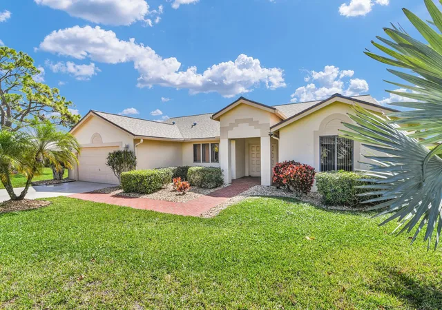 1st image of 2660 Riviera Dr, Delray Beach, FL 33445 | MLS# F10552770