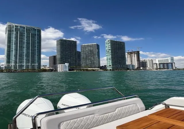 2nd image of 2900 Ne 7Th Ave, Miami, FL 33137