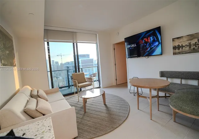 5th image of 601 Ne 1St Ave #3507, Miami, FL 33132 | MLS# A11969410