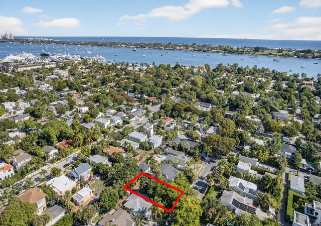 Photo 3 of Land for sale at 427 32nd Street, West Palm Beach, FL 33407 | MLS# R11165509 | Listing updated on 2026-09-24