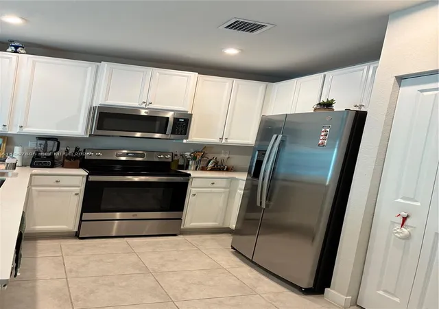 5th image of 1069 Nw 4Th Ter, Florida City, FL 33034 | MLS# A11967895