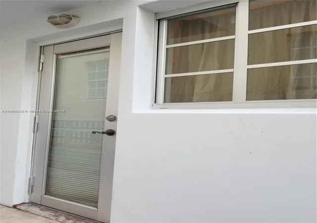 Homes for sale in Miami Beach, FL | 1045 Meridian Ave #5, Miami Beach, FL 33139 | MLS# A11960338