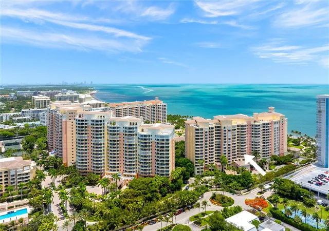 4th image of 799 Crandon Blvd 605 #605, Key Biscayne, FL 33149 | MLS# A11960157