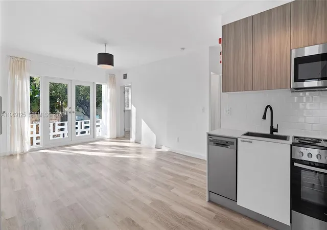 1st image of 1561 Jefferson Ave, Miami Beach, FL 33139 | MLS# A11969125