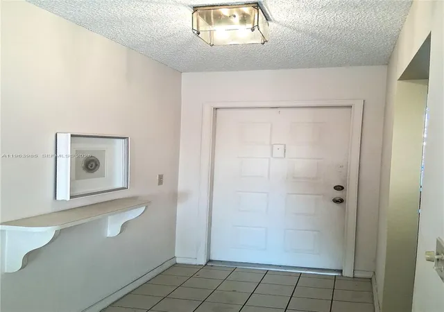 Homes for sale in Sunrise, FL | 10456 Nw 24Th Pl #206, Sunrise, FL 33322 | MLS# A11963985