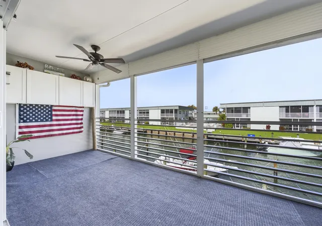 Homes for sale in North Palm Beach, FL | 117 Lehane Ter #205, North Palm Beach, FL 33408 | MLS# R11165647