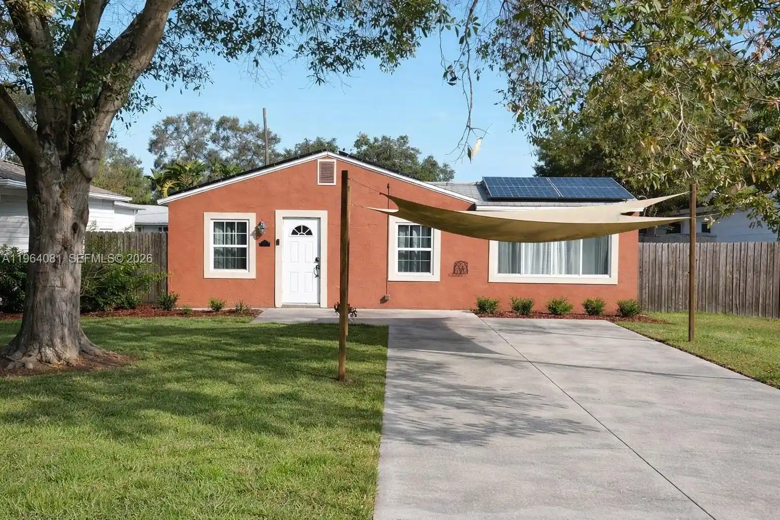 Photo 1 of Single family home for sale at 5613 N 19th Avenue S, St Petersburg, FL 33707 | MLS# A11964081 | Listing updated on 2026-10-21