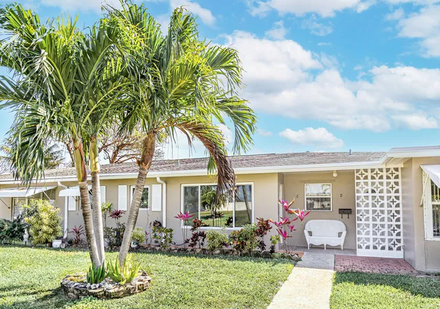 1st image of 310 Main Blvd #C, Boynton Beach, FL 33435 | MLS# R11165816