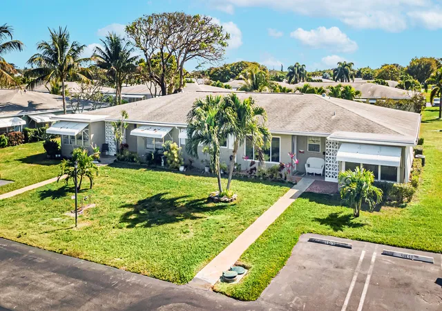 4th image of 310 Main Blvd, Boynton Beach, FL 33435