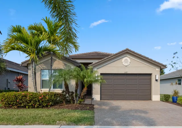 2nd image of 11455 Sw Golden Mountain Wy, Port St Lucie, FL 34987 | MLS# R11165862
