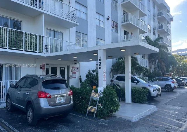 3rd image of 16465 Ne 22Nd Ave #514, North Miami Beach, FL 33160 | MLS# A11967460