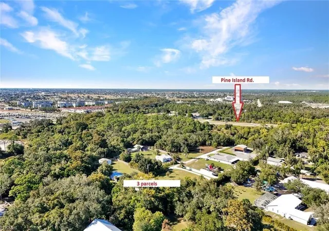 Homes for sale in North Fort Myers, FL | 1345 Barrett Road, North Fort Myers, FL 33903 | MLS# A11961347