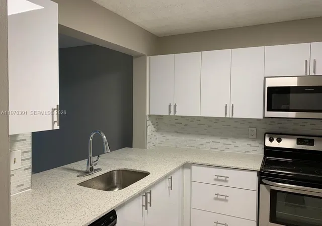 3rd image of 8700 N Sherman Cir, Miramar, FL 33025