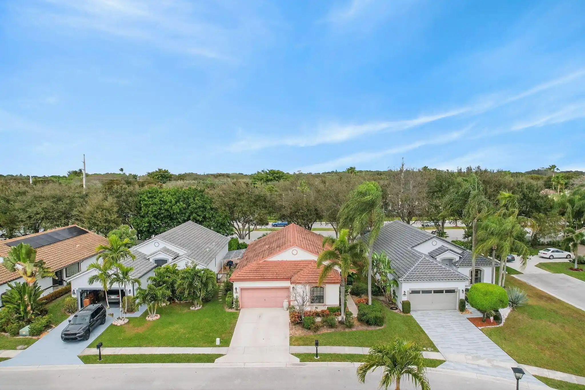 Photo 1 of Single family home for sale at 10056 Lexington Cir N, Boynton Beach, FL 33436 | MLS# R11166087 | Listing updated on 2026-10-21