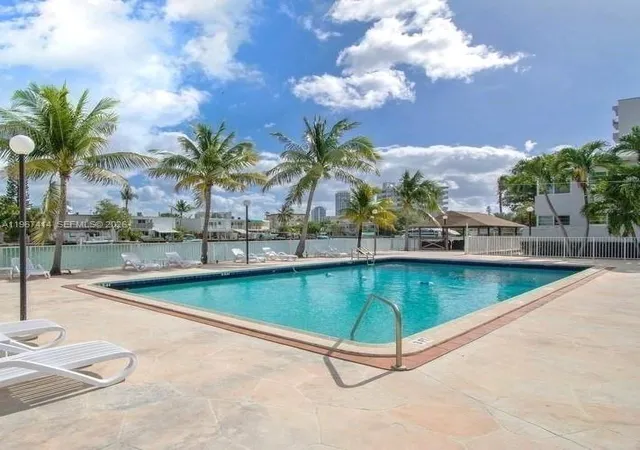 Homes for sale in Miami Beach, FL | 7207 Bay Dr #25, Miami Beach, FL 33141 | MLS# A11967414