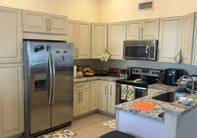 1st image of 1281 Sw 85th Ave, Pembroke Pines, FL 33025 | MLS# F10554533