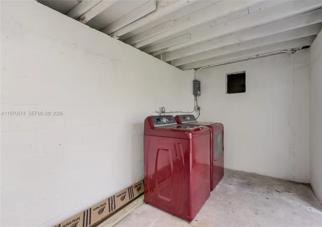 20th image of 16049 Ne 9th Pl, North Miami Beach, FL 33162 | MLS# A11970874