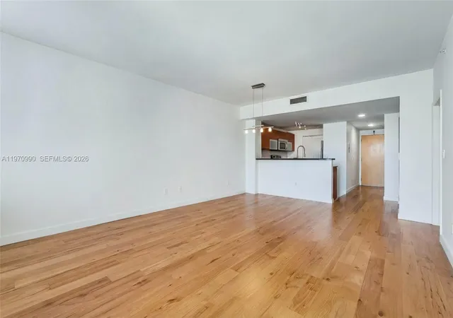 4th image of 253 Ne 2Nd St #1007, Miami, FL 33132 | MLS# A11970990