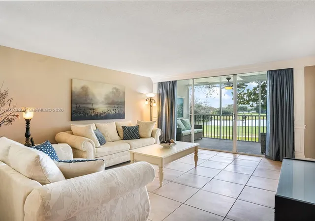 Homes for sale in Pompano Beach, FL | 2681 S Course Dr #209, Pompano Beach, FL 33069 | MLS# A11970497