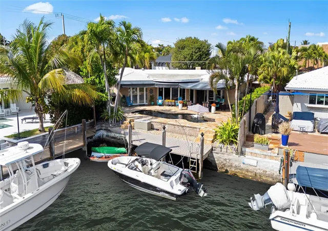 2nd image of 1500 Ne 24th St, Wilton Manors, FL 33305 | MLS# F10552369