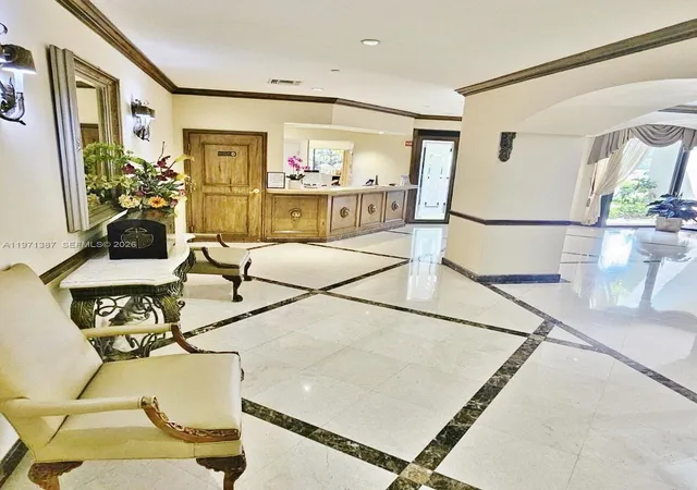 17th image of 18151 Ne 31st Ct #906, North Miami Beach, FL 33160 | MLS# A11971387