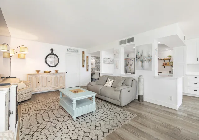 5th image of 5480 N Ocean Dr #A6d, Riviera Beach, FL 33404 | MLS# R11166329