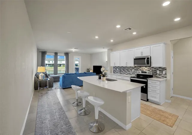 Photo 1 of Townhouse for sale at 2293 S Appleton Cir, Fort Lauderdale, FL | MLS# F10554665 | Listing updated on 2026-10-06