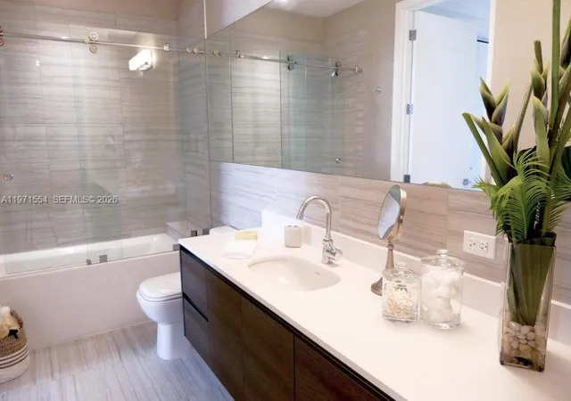 2nd image of 301 Altara Ave, Coral Gables, FL 33146